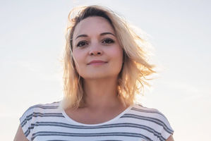 Inessa, United Kingdom